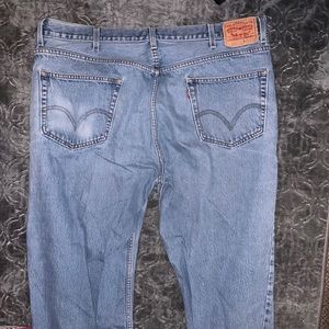 Levi jeans